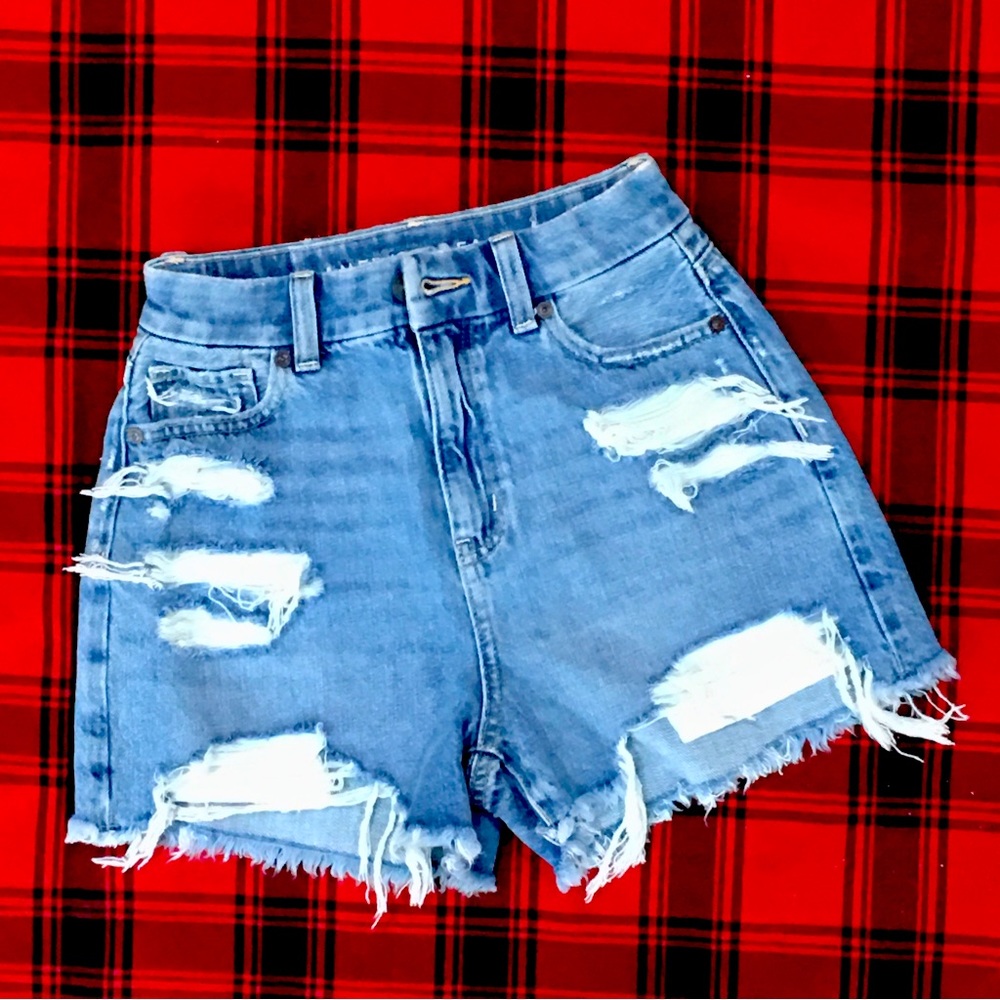 American Eagle denim distressed jean shorts high rise mom frayed cut off…